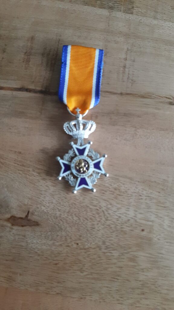 Koninklijke Onderscheiding
Lid in de Orde van Oranje-Nassau